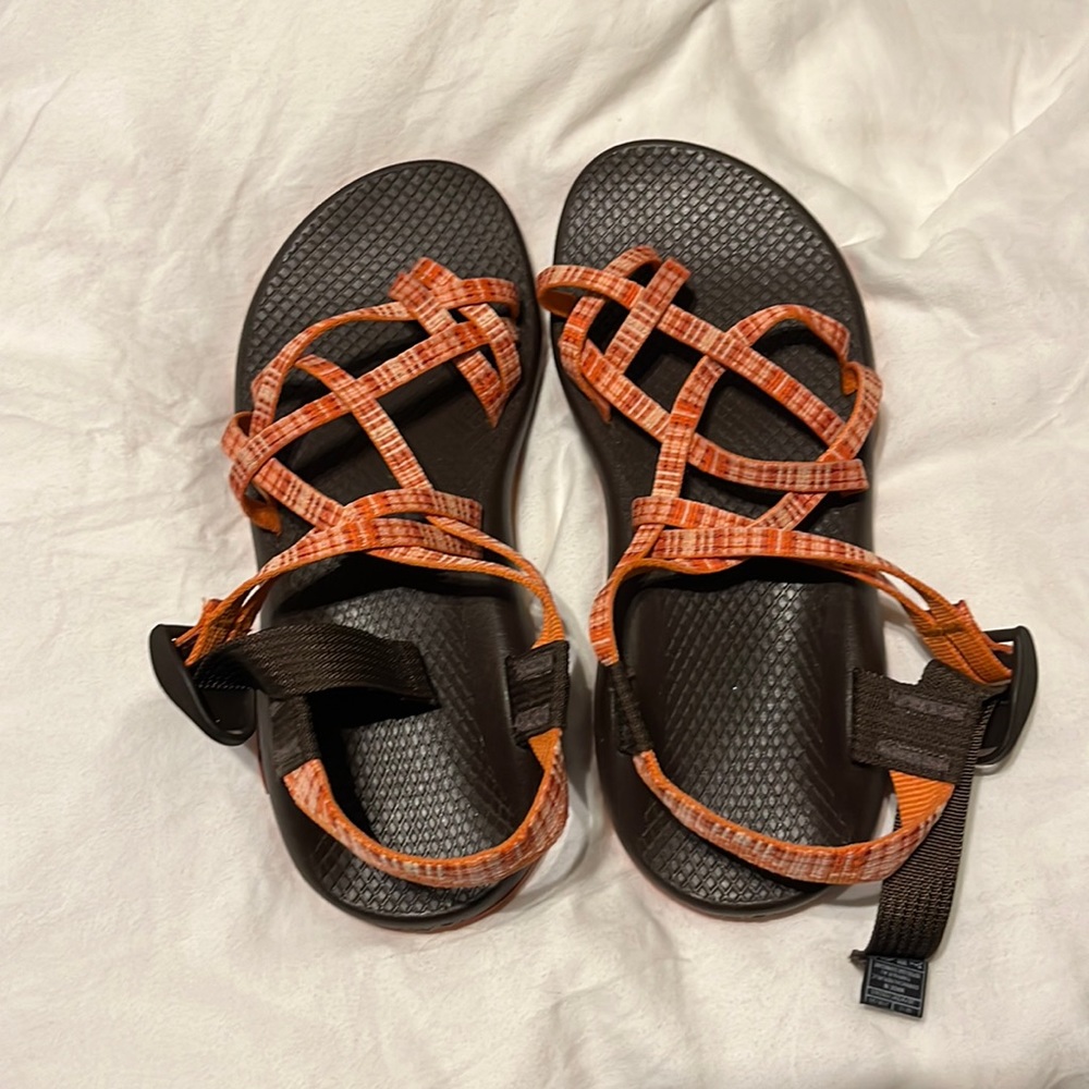 Chacos, brand new size 7. Worn around the house twice.